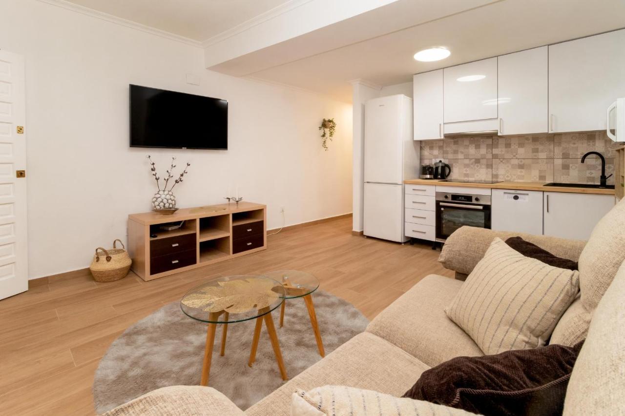 Apartamento Maximo ตอร์เรเวียคา ภายนอก รูปภาพ