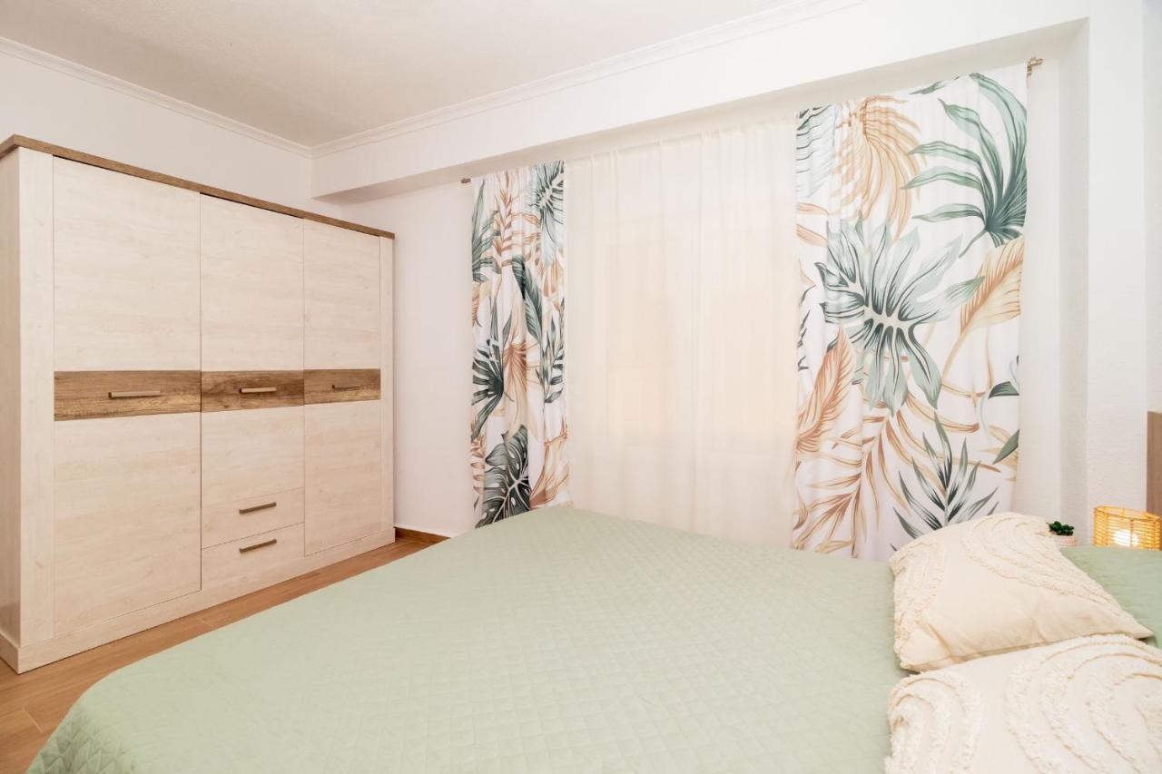 Apartamento Maximo ตอร์เรเวียคา ภายนอก รูปภาพ