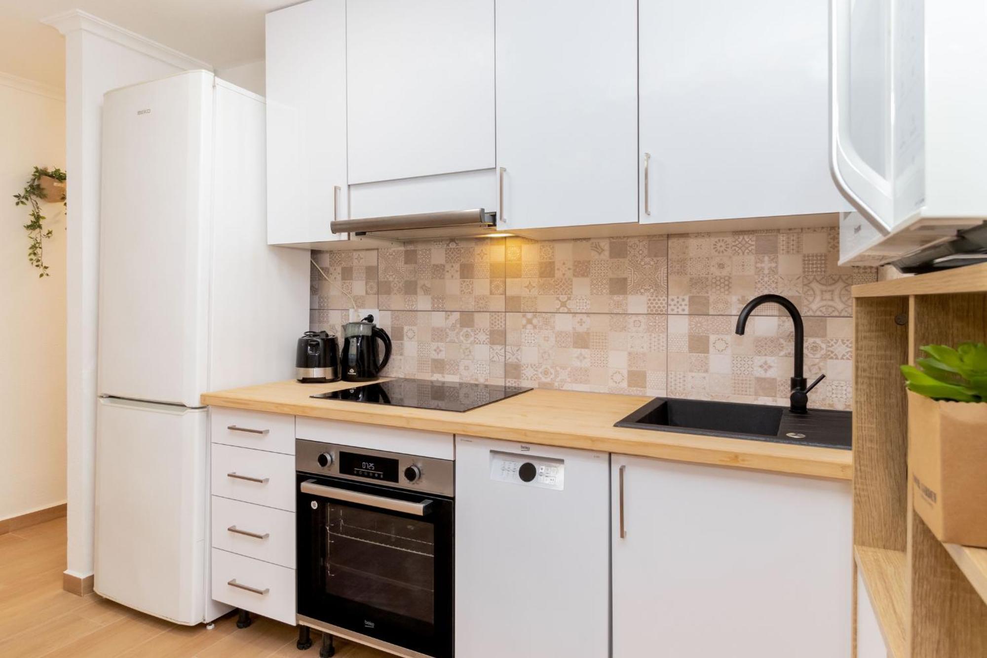 Apartamento Maximo ตอร์เรเวียคา ภายนอก รูปภาพ